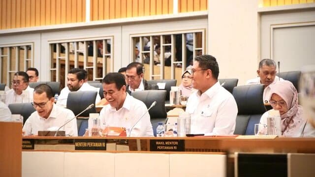 Mentan Amran Beberkan Capaian dan Progres Kementan di Hadapan Komisi IV DPR RI