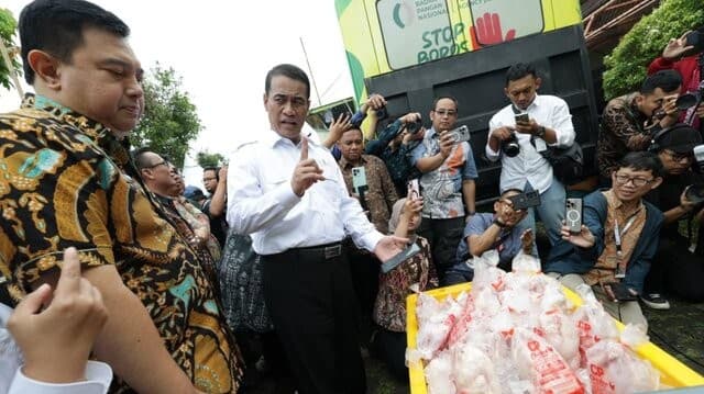 Jelang Lebaran 2026, Mentan Amran Pastikan Kebutuhan Pokok di tingkat Nasional dan Daerah Aman dan Surplus