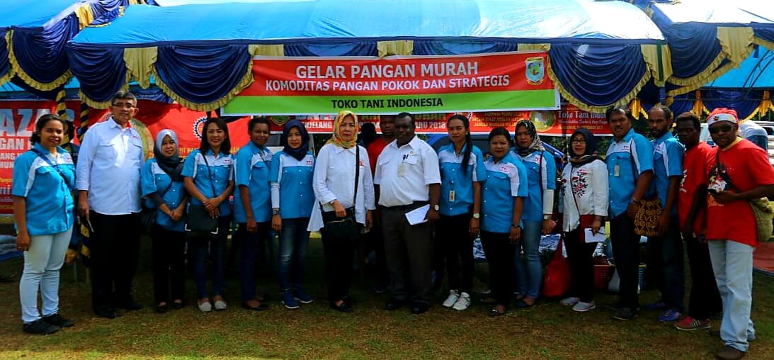 Masyarakat Manokwari Antusias Belanja di TTI