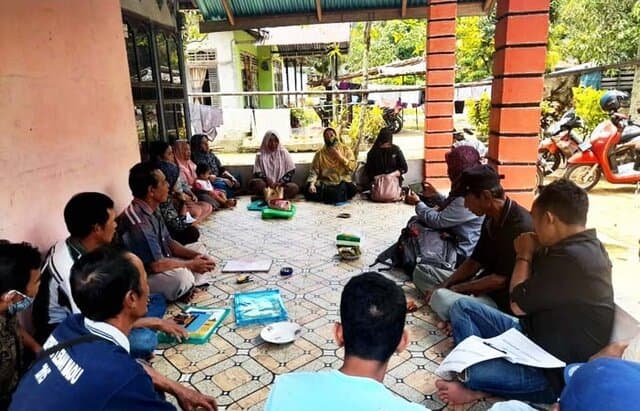 Petani Paham KUR dan Asuransi Usai Pelatihan Edukasi Keuangan IPDMIP