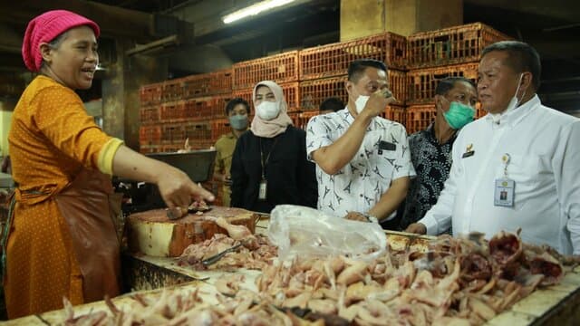 Kunjungi Pasar di Jatim, Tim Kementan Pastikan Ketersediaan Aman