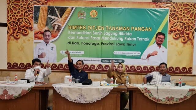 Kementan Bersama Komisi IV DPR-RI, Gelar Bimtek Kemandirian Benih Jagung Hibrida di Ponorogo