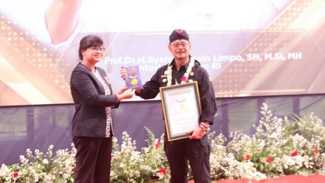Di Peringatan HKP 2022, Mentan SYL Terima Rekor MURI Sebagai Pemrakarsa Gerakan IP400