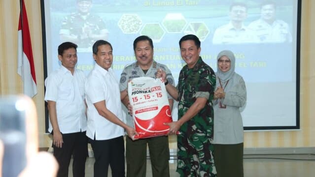 Kementan – TNI AU Kembangkan Sorgum dan Jagung di Area Bandara El Tari Kupang