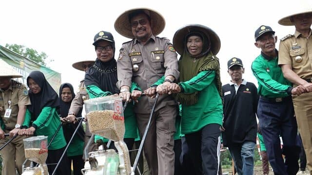 Mentan SYL Tanam Kedelai Di Gunung Kidul, Cukupi Pasokan Dalam Negeri