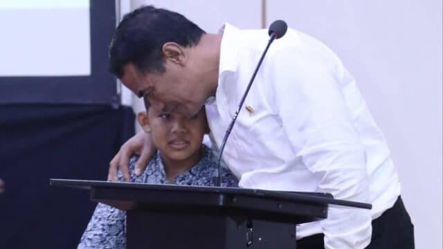 Luar Biasa! Mentan Amran Berikan Gaji dan Tunjangannya Ke Anak Yatim dan Janda Renta