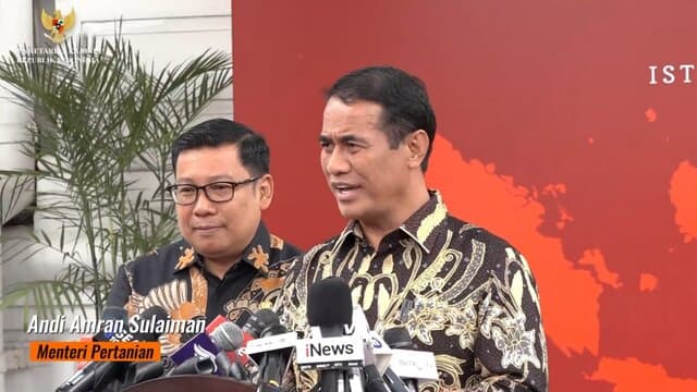 Kabar Baik Untuk Petani, Mentan Amran Pastikan Presiden Setujui Diskon Pupuk Subsidi 40 Persen