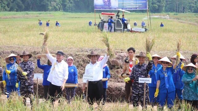 Gebyar Panen Raya, Mentan Amran dan TNI AL Sinergi Akselerasi Ketahanan Pangan