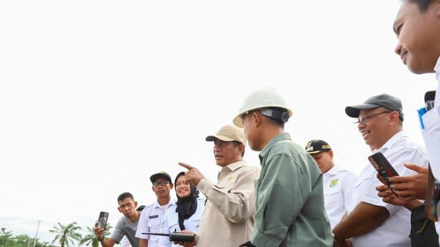 Tinjau Sawah Sumut, Mentan Amran Pastikan Program Swasembada Lewat Oplah dan Cetak Sawah Berjalan Lancar