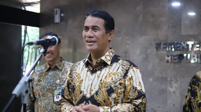 Presiden Prabowo Setuju Usulan Mentan Amran Hentikan Impor Ubi Kayu, Fokus Lindungi Petani Lokal