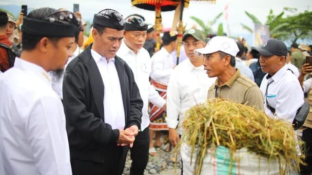 Mentan Amran Targetkan Luwu Timur Tanam Padi 4 Kali Setahun