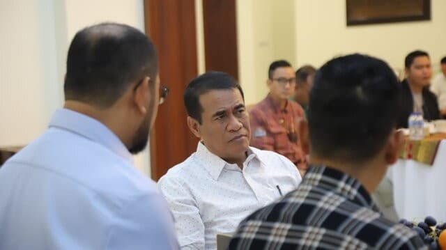 Minggu Pagi, Mentan Amran dan KOPEK Sepakat Pacu Hilirisasi dan Industri Kelapa