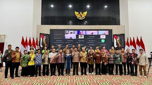 Dorong Sinergi Penguatan Ekonomi Desa Berbasis Pertanian, Kementan Bersama Pemda Kalbar Gelar Rakor KDMP