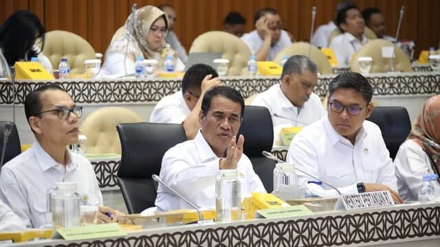 Komisi IV DPR RI: Produksi Surplus 3,7 Juta Ton, Harga Beras Bukan Tugas Mentan Amran