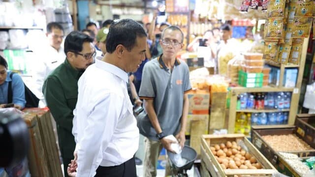 Mentan Amran Sidak Pasar, Tegaskan Saat Nataru Harga Pangan Tidak Boleh Dimainkan