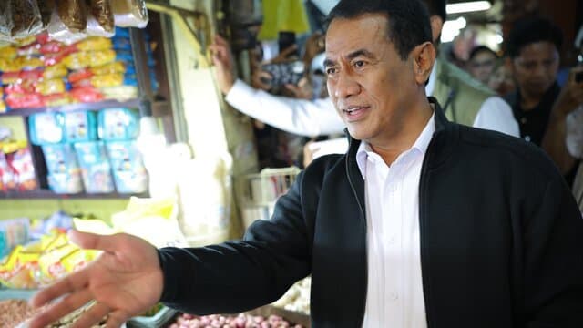 Sidak Pasar Jelang Nataru, Mentan Amran: Mayoritas Harga Pangan Stabil dan di Bawah HET