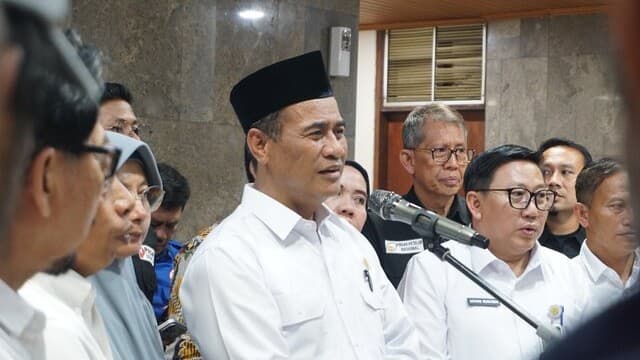 Mentan Amran Terbitkan Kebijakan Lindungi Peternak Telur, HAP Rp26.500 Wajib Ditegakkan