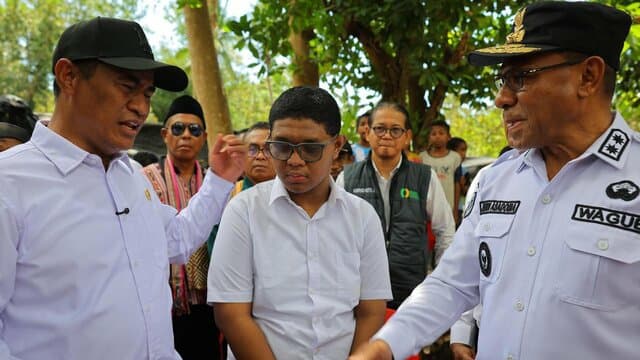 Mentan Amran Batalkan Rapat Penting di Jakarta Demi Entaskan Kemiskinan di Alor
