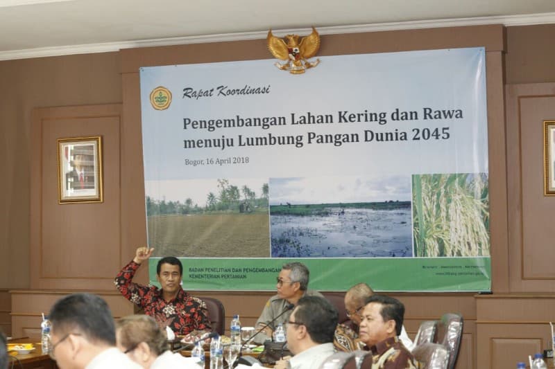 Menteri Pertanian Siapkan Road Map 20 Juta Hektar Lahan Kering dan Rawa untuk Pertanian