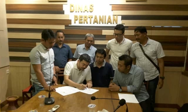 Kementan Gandeng Tiga Investor Serap 150 Ton Buah Naga Petani Banyuwangi