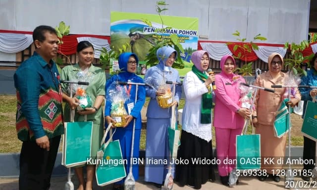 Gerakkan Tanam dan Konsumsi Buah-Sayuran Lokal pada Acara OASE KK di Ambon