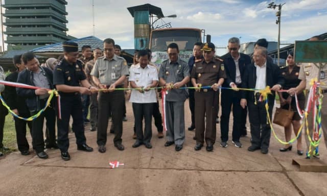 Kepulauan Bangka Belitung  Ekspor Olahan Sawit ke Bangladesh dan Vietnam