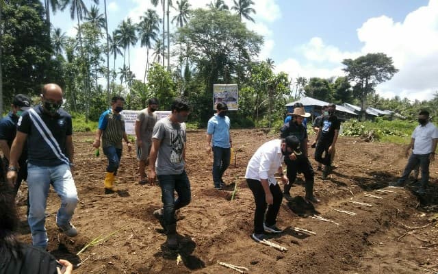 Penyuluh Kawal Petani Kabupaten Sanggau Kangkar Benih di Tengah Pandemi
