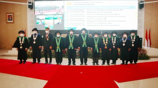 Empat Peneliti Ahli Utama Balitbangtan Dikukuhkan Sebagai Profesor Riset