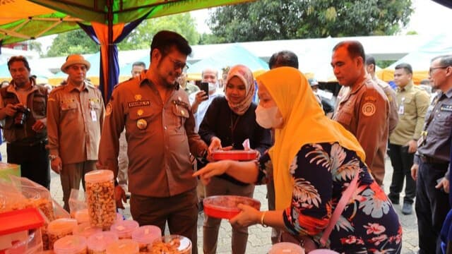 Mentan SYL Tinjau Bazar Ramadhan Kementan, Sediakan Bapok Murah