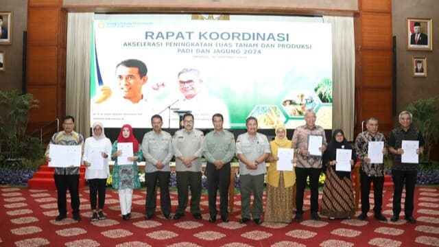 Mentan Amran Minta Kepala Dinas Se-Indonesia Kawal Produksi Beras Tahun Ini