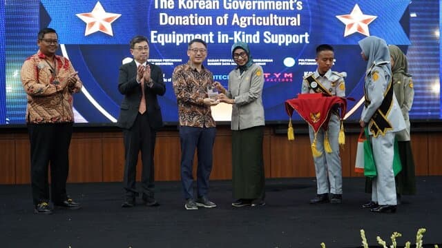 Tingkatkan Kapasitas SDM, Politeknik Enjiniring Kementan Kolaborasi Alsintan dengan Korea