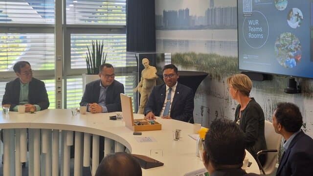 Wamentan Sudaryono Sambangi Kampus Top Dunia, Siapkan Jurus Sakti Hentikan Impor Pangan!