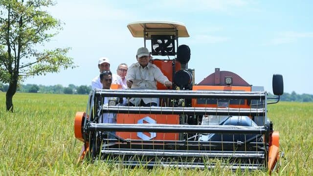 Presiden Prabowo Sebut Stok Beras RI Tertinggi Sepanjang Sejarah, Mentan Amran Mantapkan Langkah Swasembada