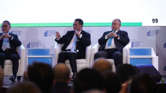 Mentan Amran Paparkan Strategi Swasembada Pangan di Indonesia Economic Outlook 2026